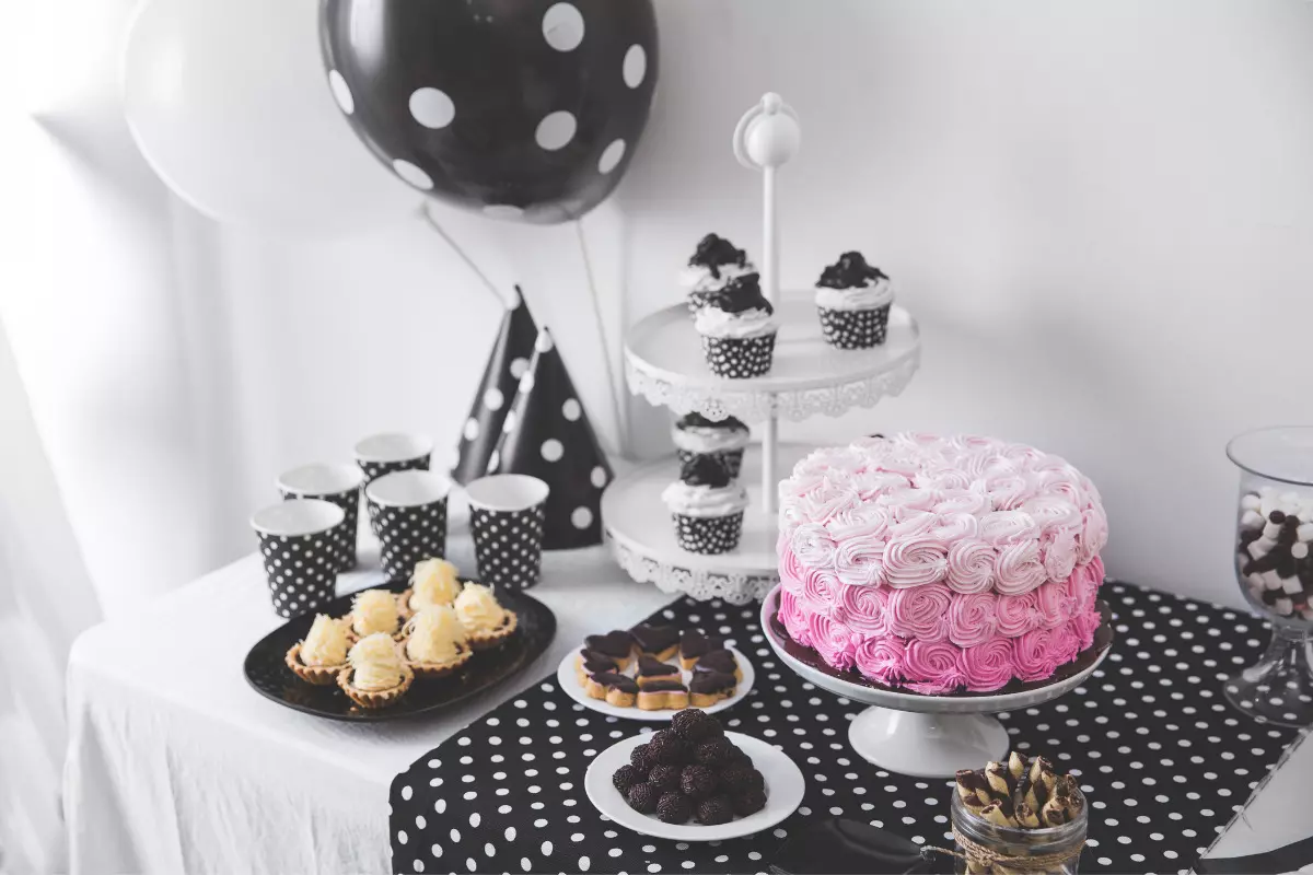 tendências mesa de aniversário infantil 2026