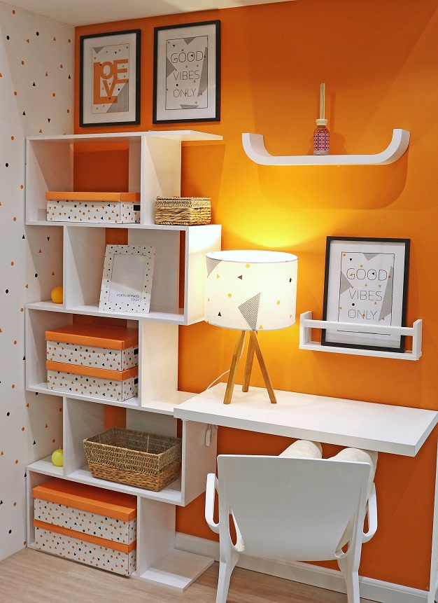 como aumentar espaço em quarto pequeno feminino