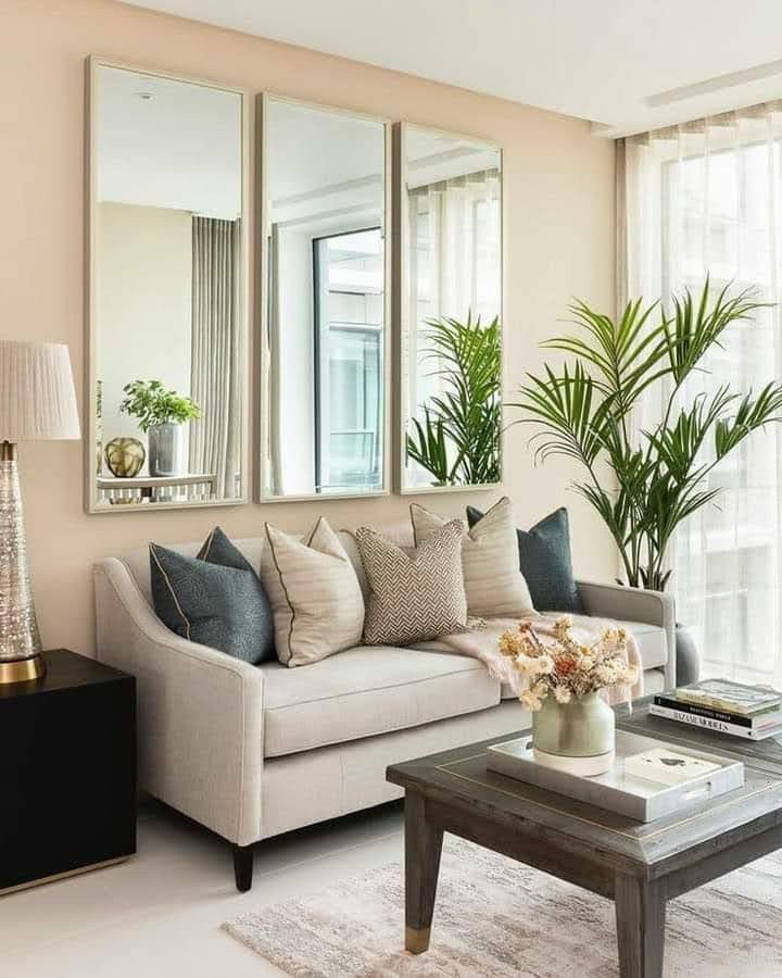 como organizar fotos na parede da sala