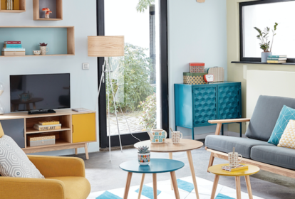 como usar cores vibrantes na sala de estar