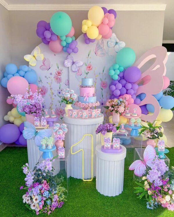 ideias criativas decoração jardim borboletas luxo