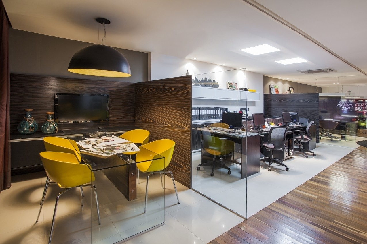 Acessórios Essenciais para um Escritório Produtivo e Estiloso