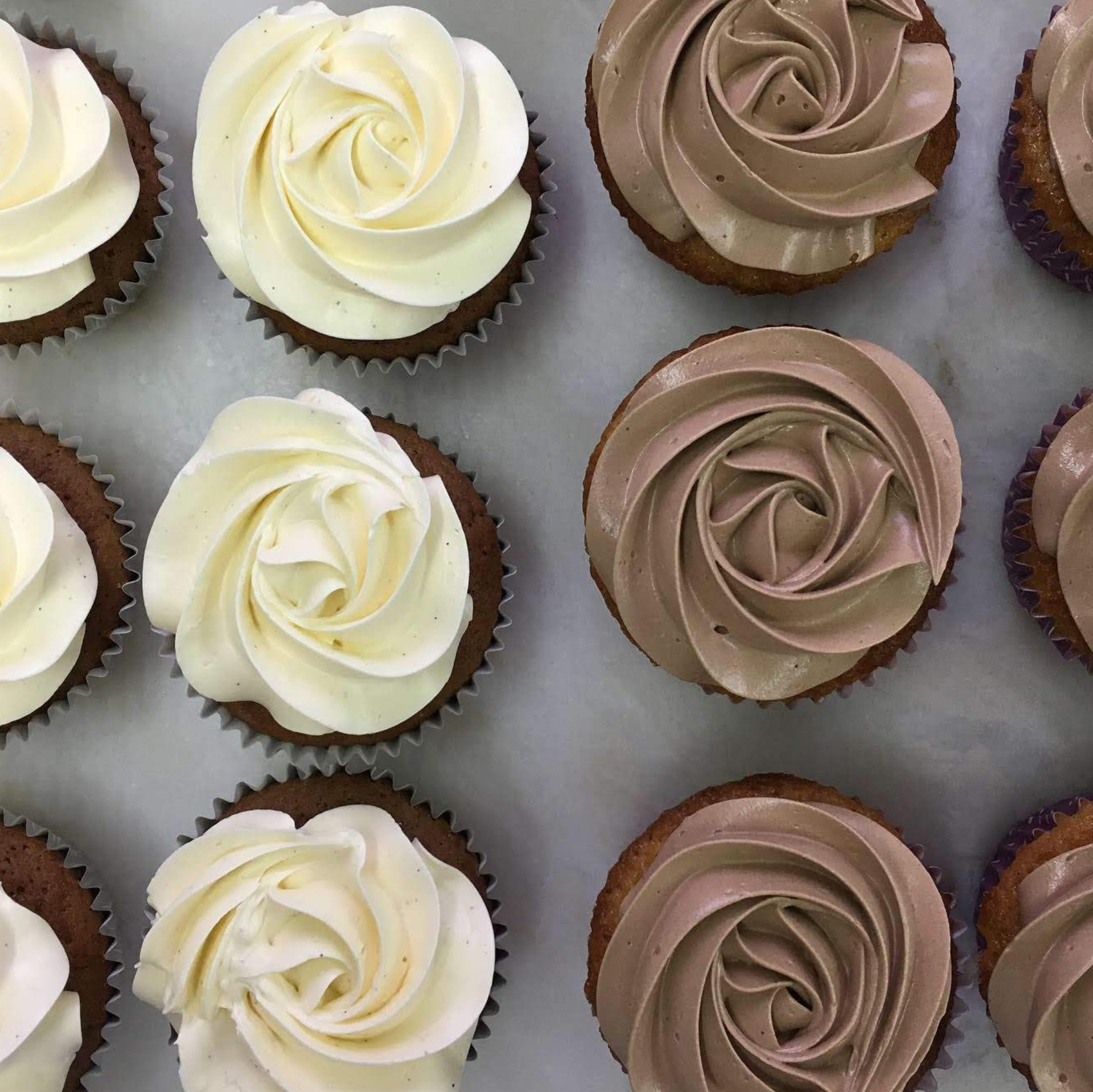 Como Colorir Seu Buttercream Sem Amargar: Segredos dos Profissionais