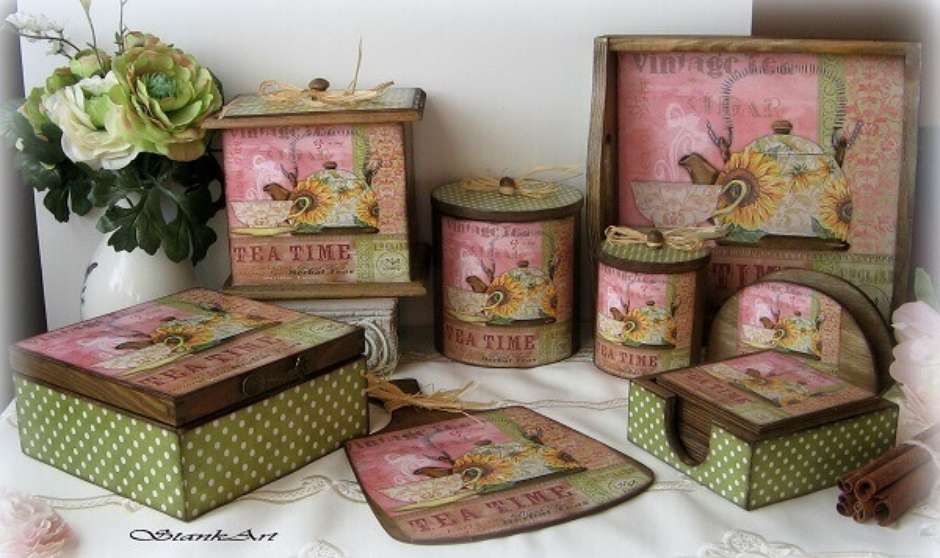 como fazer decoupage em mdf passo a passo