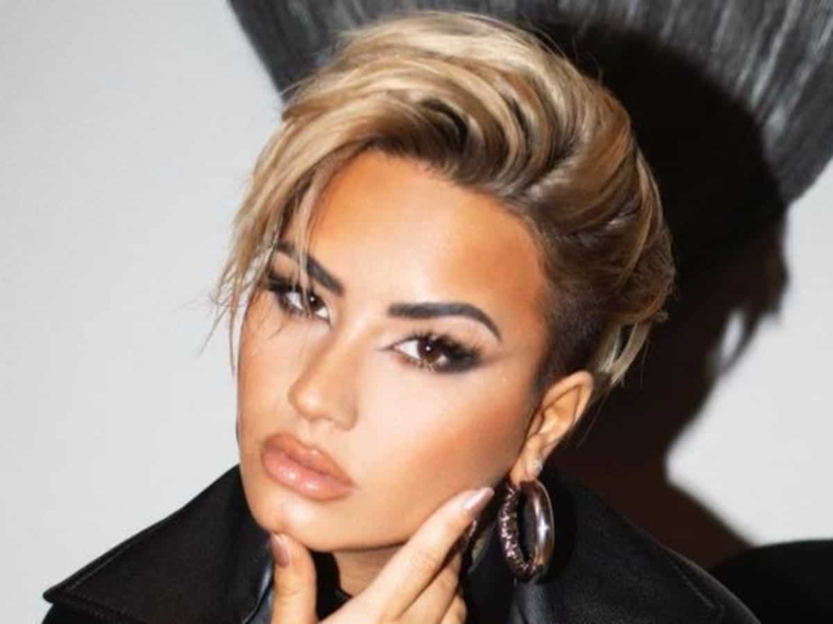 demi lovato cabelo colorido tumblr