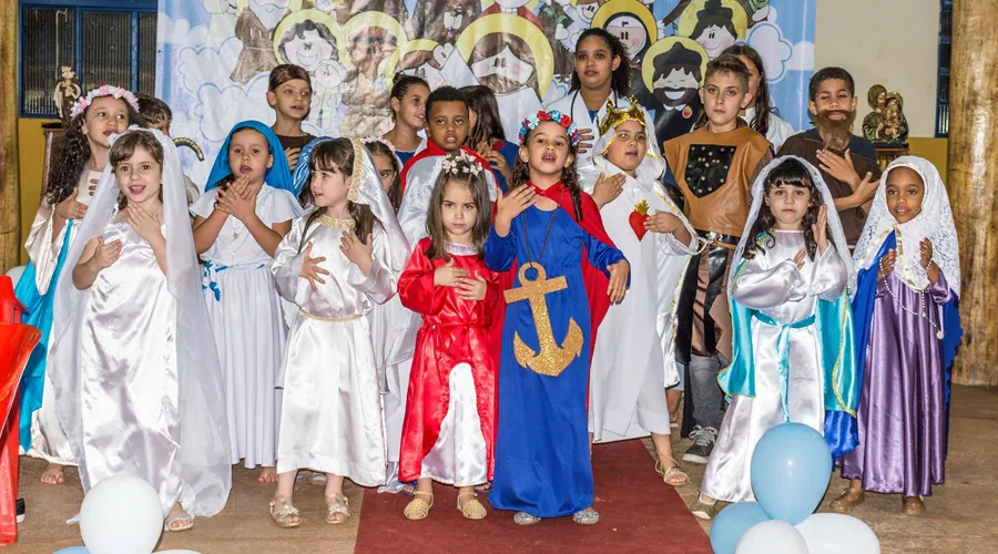 Jogos e brincadeiras bíblicas para animar o culto infantil