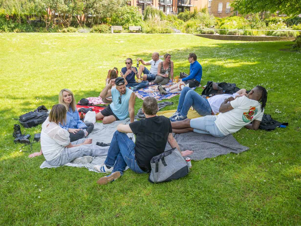 ideias de atividades para piquenique com amigos