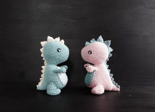 dino amigurumi