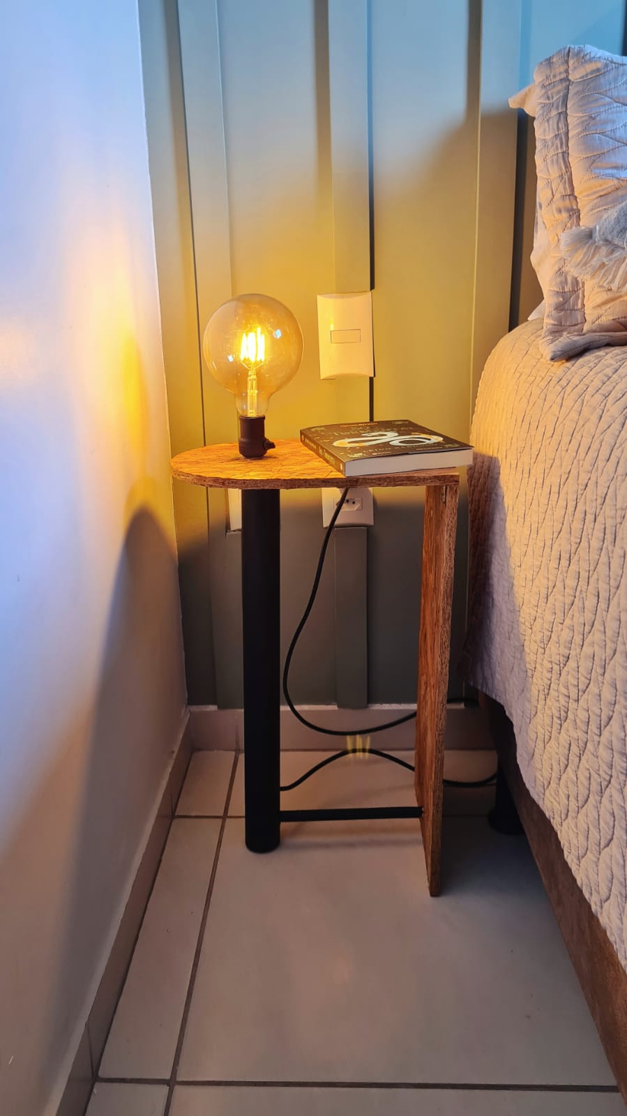 mesa de cabeceira de paletes passo a passo