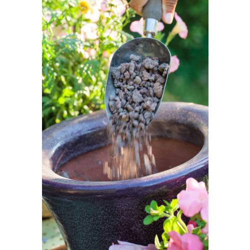 como fazer drenagem em vasos de plantas