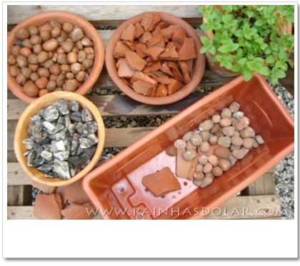 camadas de drenagem para vasos