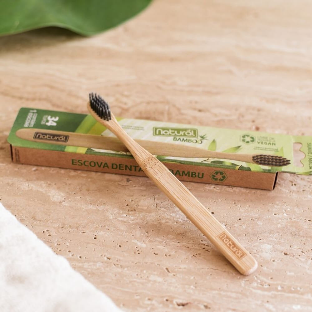 cuidados com escova de bambu