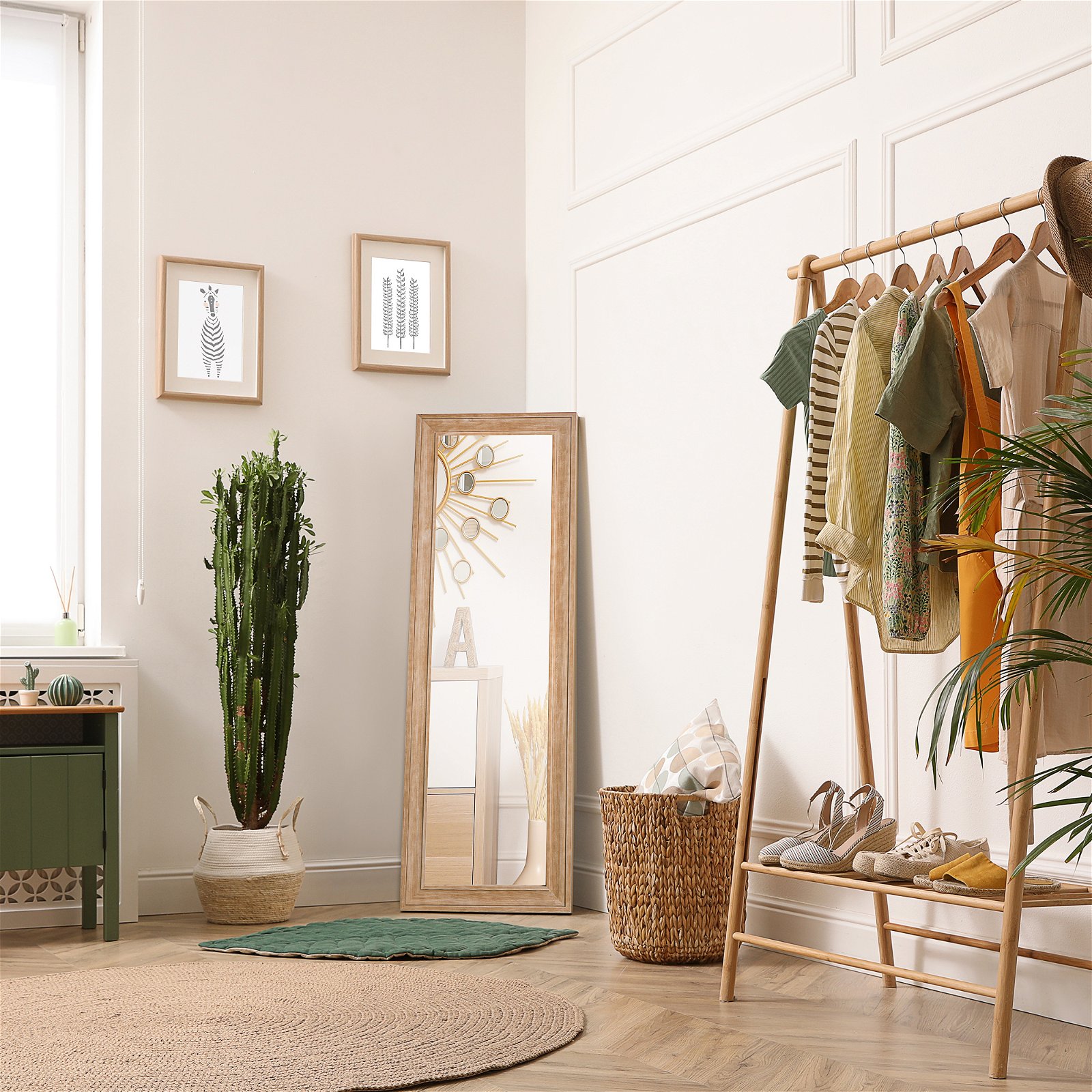 Decoração com Espelhos: Dicas para Ampliar Espaços e Adicionar Estilo