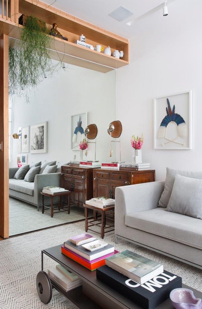 Erros comuns ao usar espelhos na sala de estar