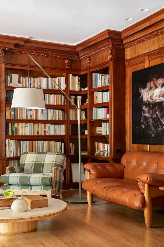 estante de livros