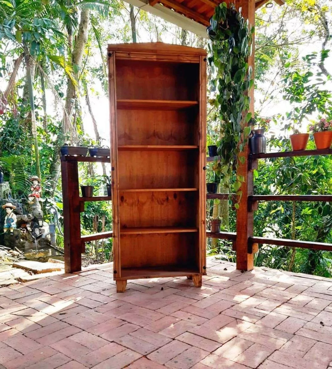 estante de livros