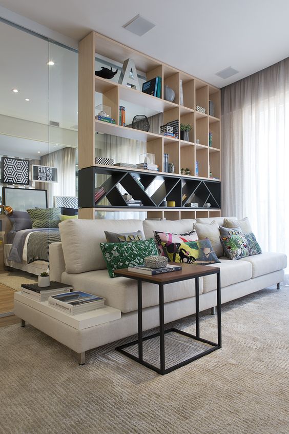 solução moderna para separar ambientes com estantes