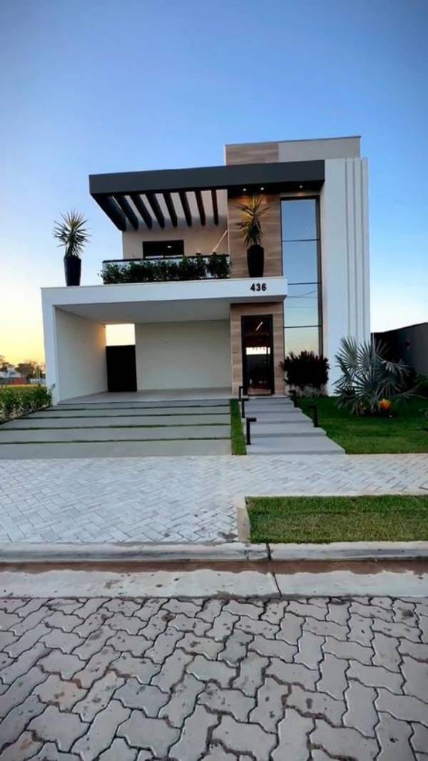 Pé Direito Duplo: O Que Considerar Antes de Construir?