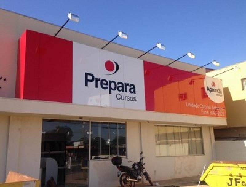 acm cores e acabamentos