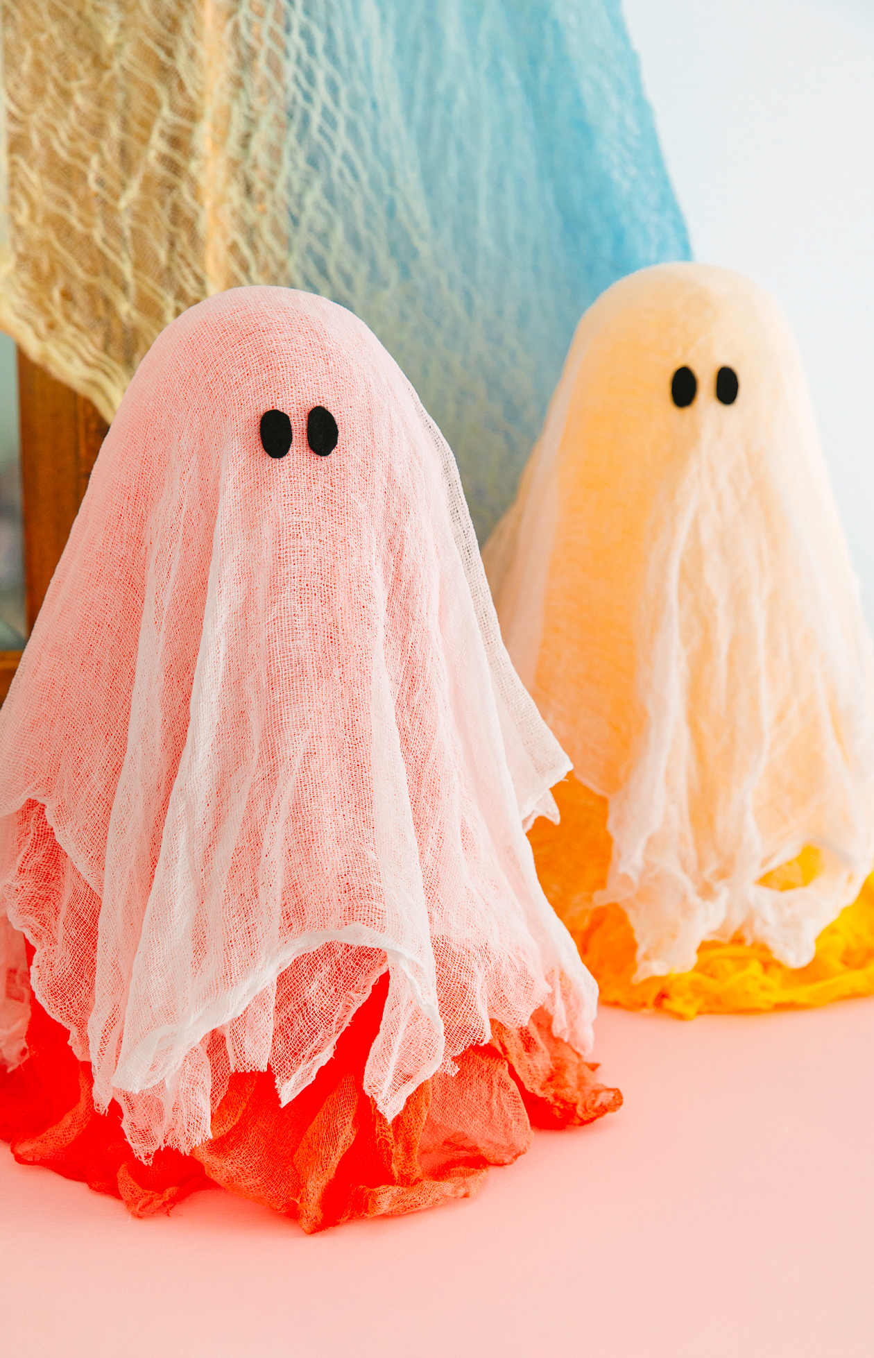 técnica de cola e tecido para fantasmas assustadores