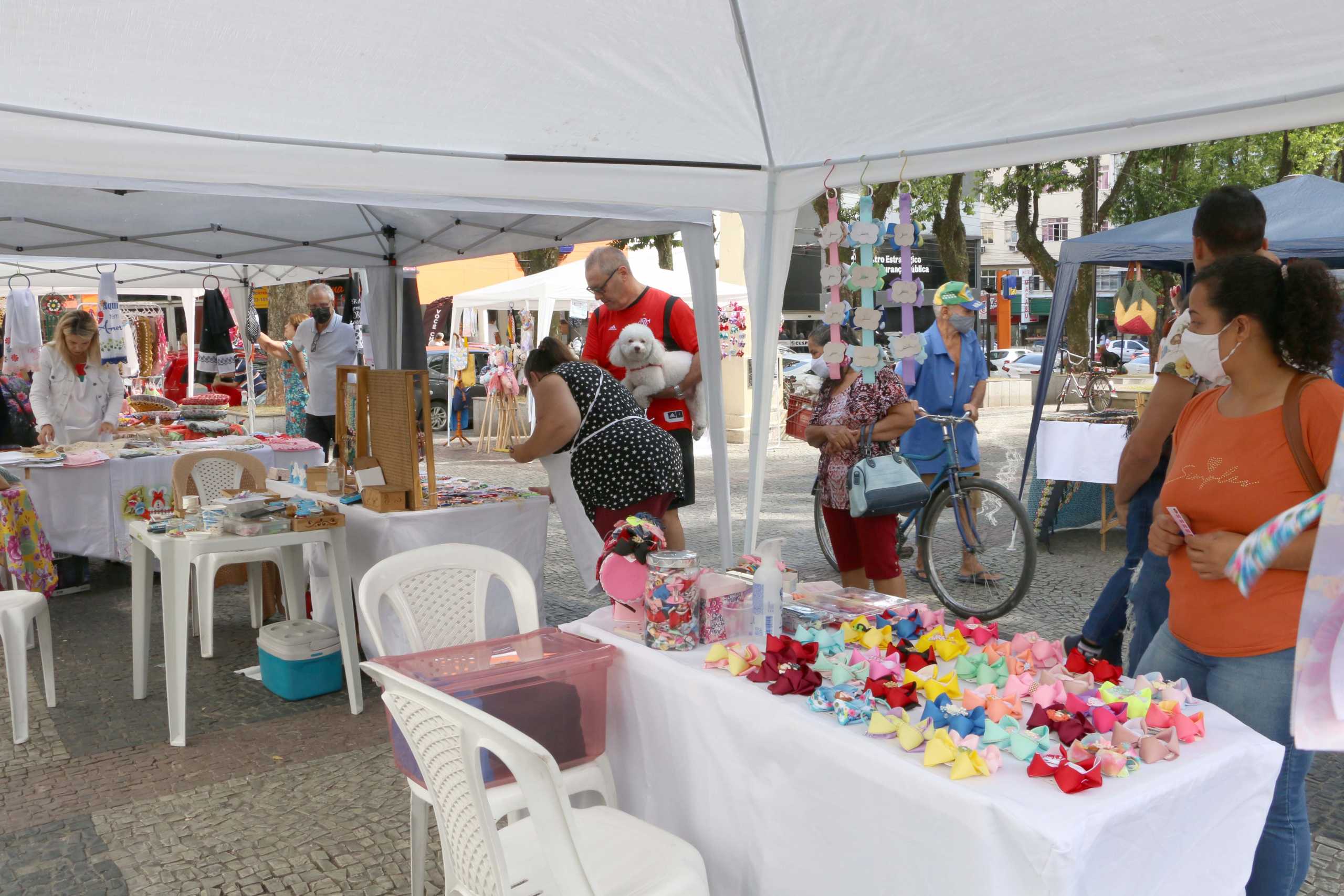 Descubra a Feira do Largo da Ordem em Curitiba
