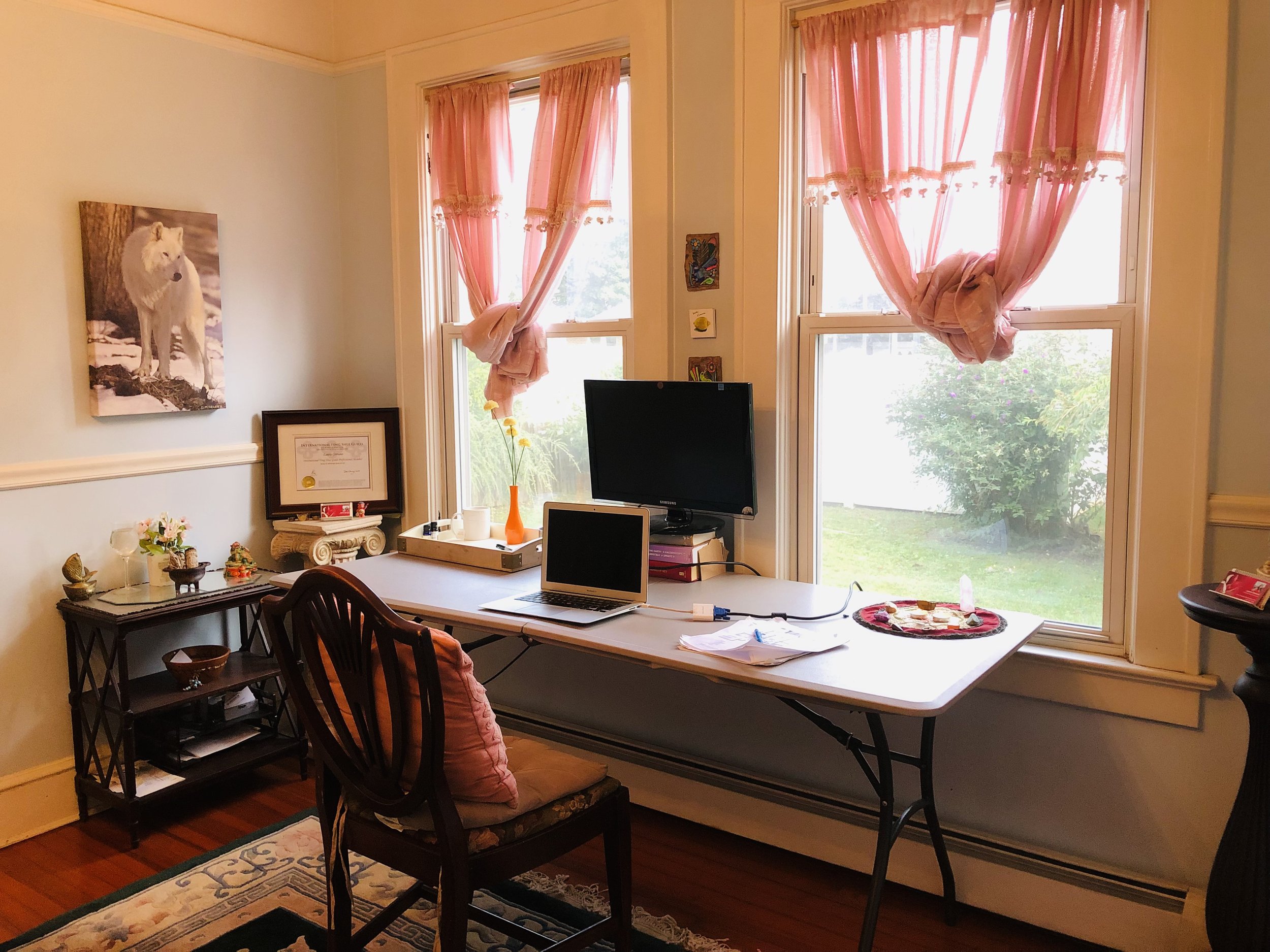 A importância da iluminação natural e artificial no Feng Shui do home office