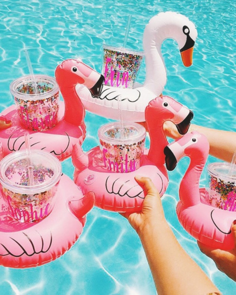 Receitas Refrescantes: Cardápio Ideal para sua Festa na Piscina