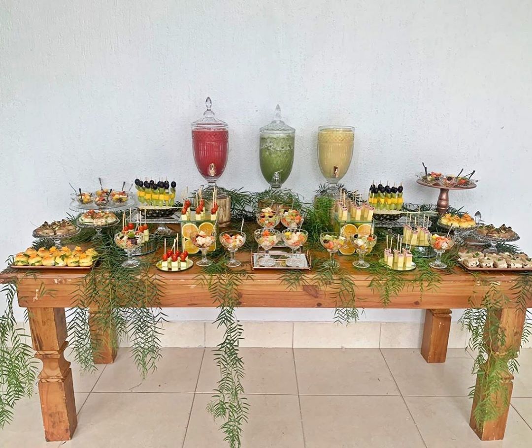 Os Melhores Looks para Arrasar em Qualquer Pool Party