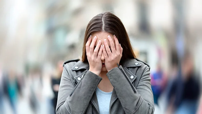 Timidez vs. Fobia Social: Entenda as Diferenças Cruciais