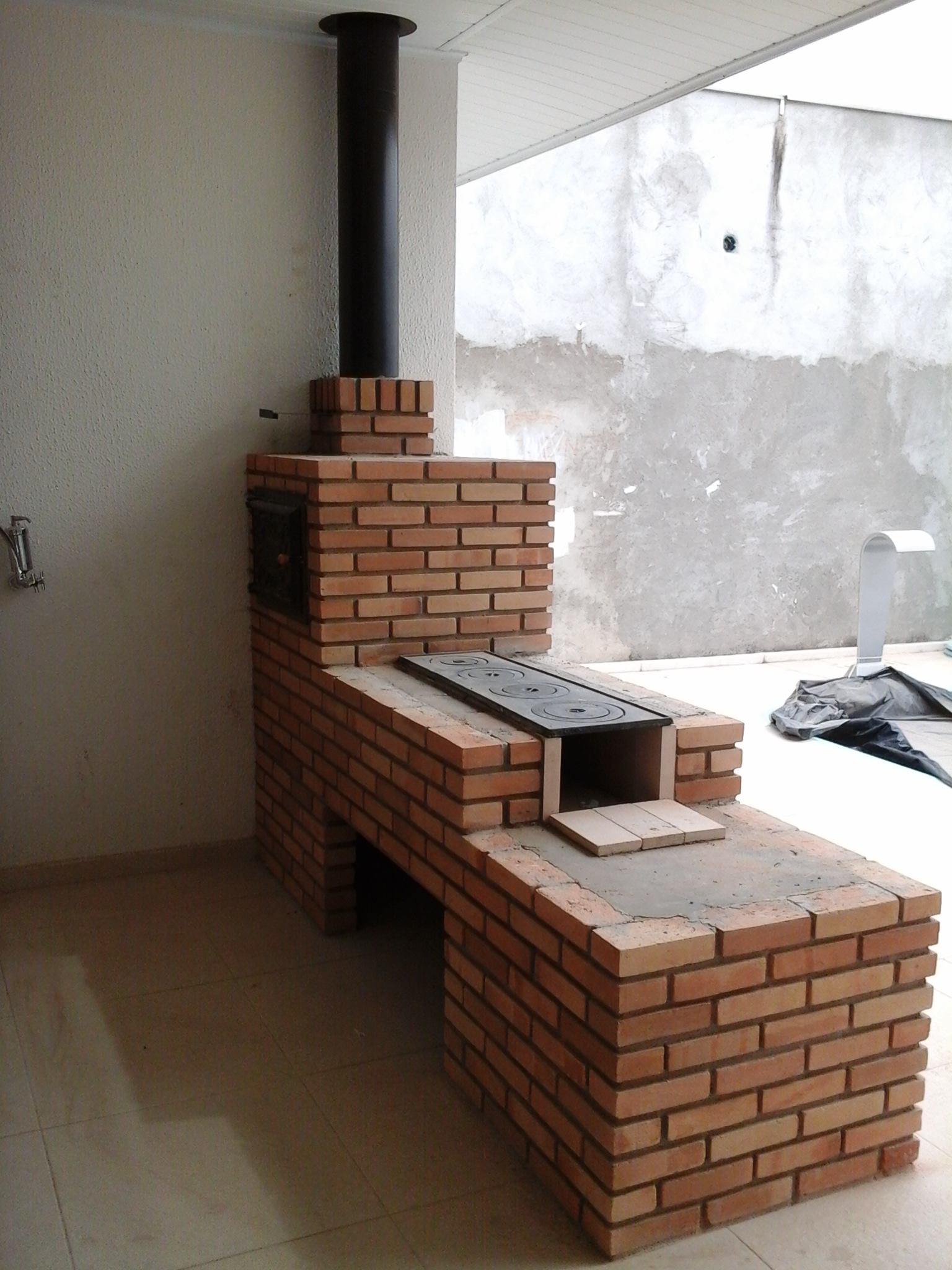 Como instalar um fogão a lenha com segurança