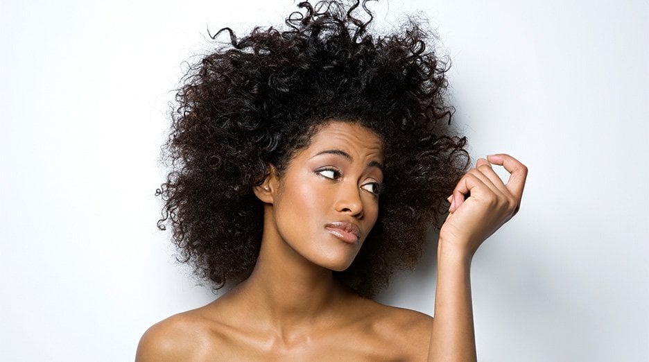 Cabelo com Frizz: Mitos e Verdades Revelados