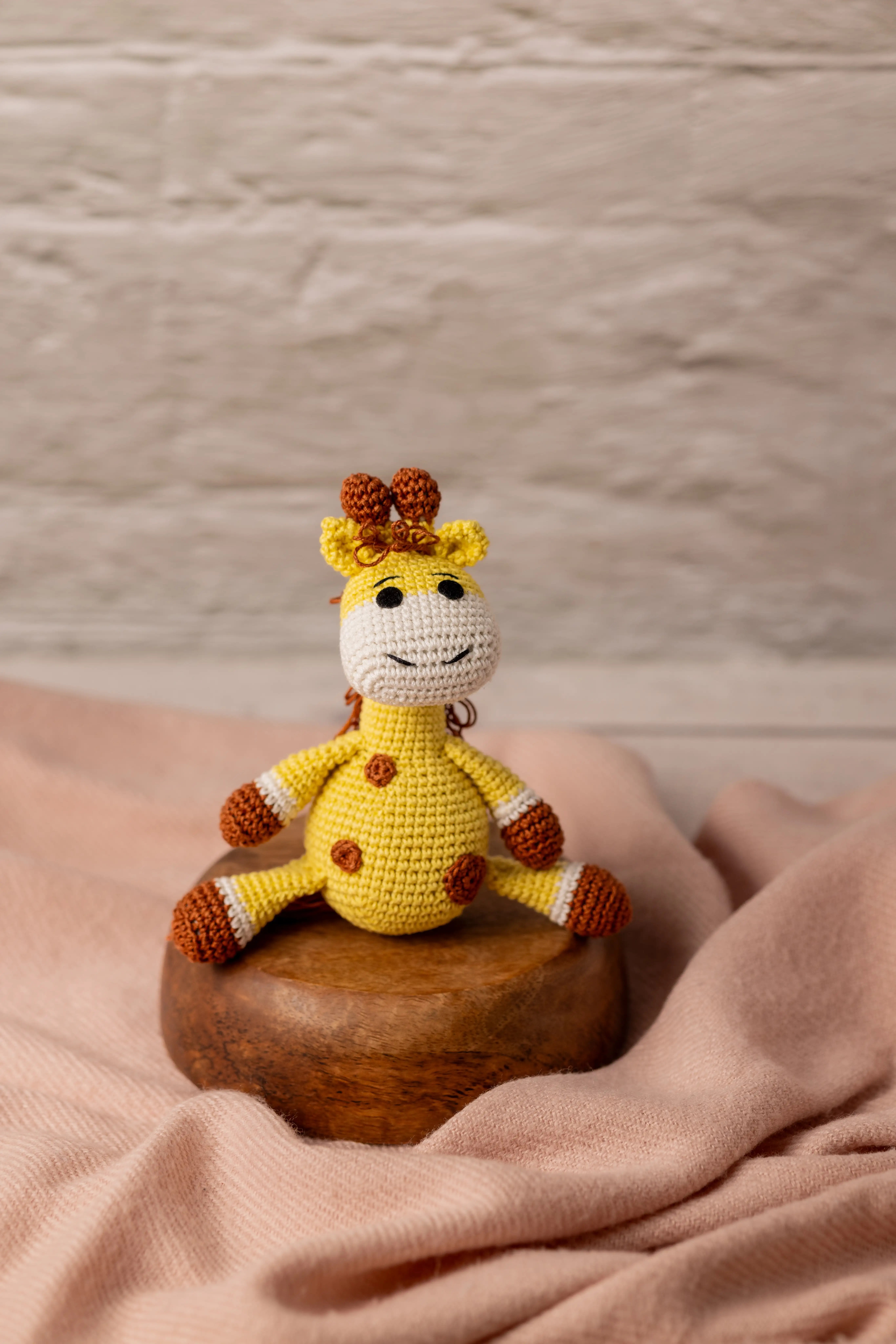girafa amigurumi