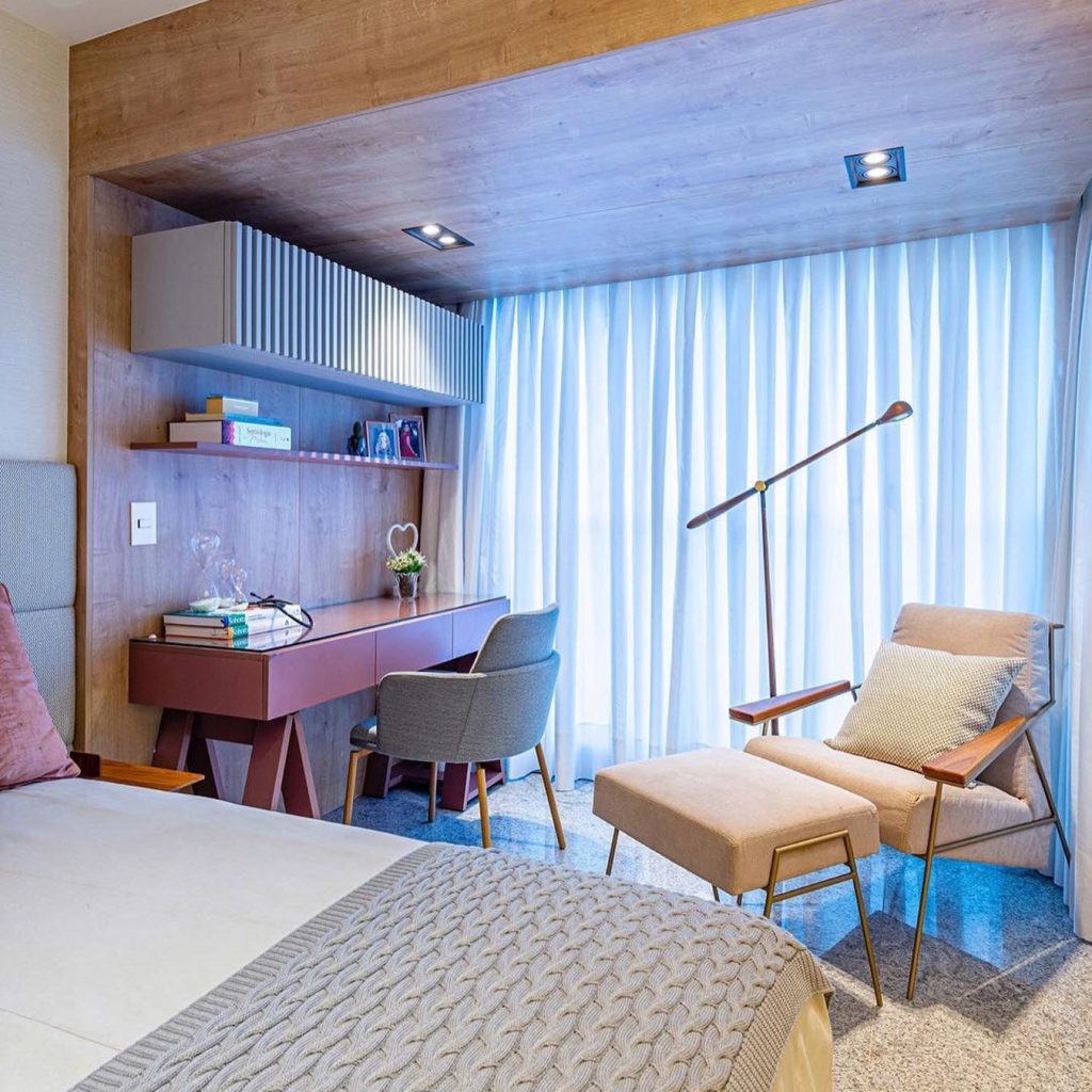 organização home office quarto