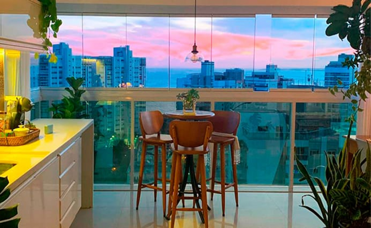 Como Escolher o Tipo de Vidro Ideal para sua Sacada