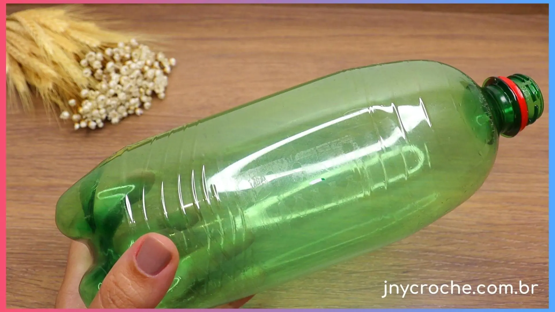 Dicas de pintura e acabamento para artesanato em PET