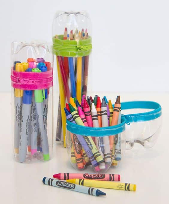 Decoração de festa infantil com artesanato de garrafa PET