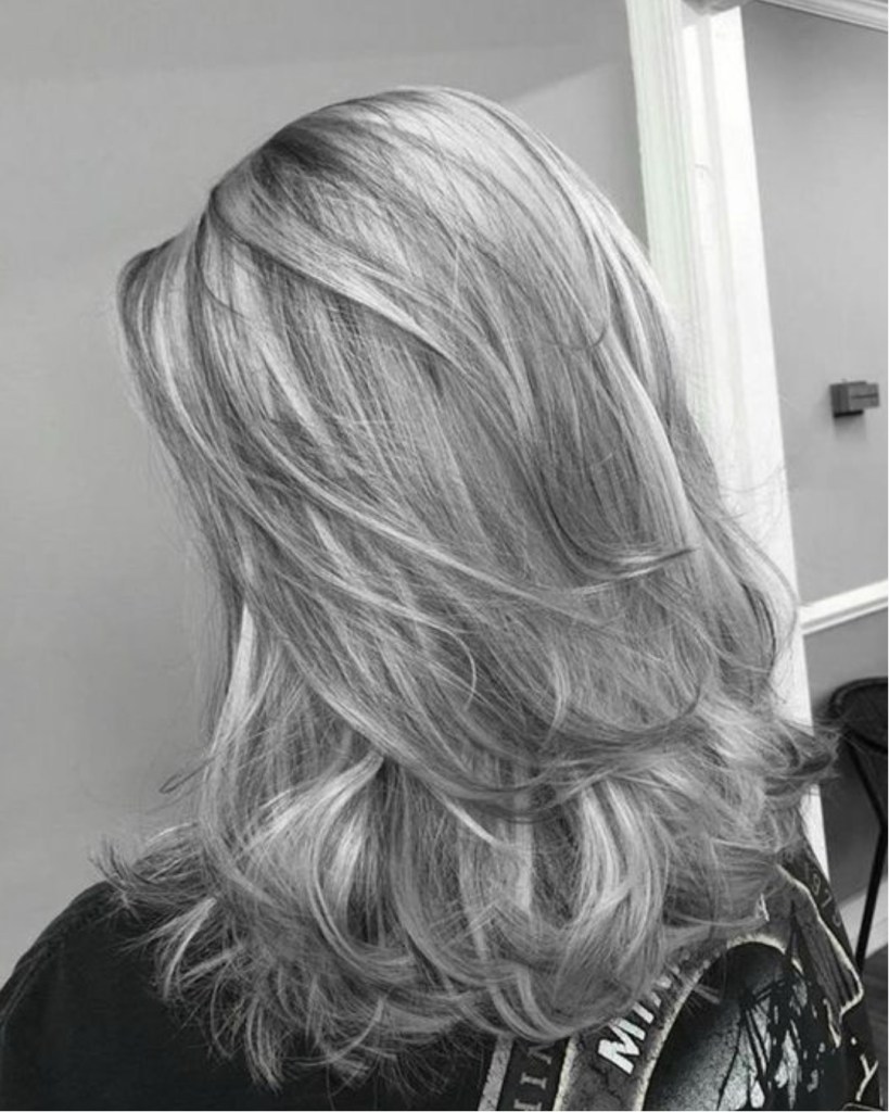 quanto custa fazer loiro claro acinzentado salão