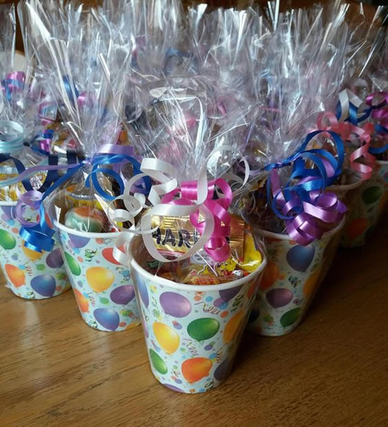 Como Escolher a Lembrancinha Perfeita para Cada Faixa Etária