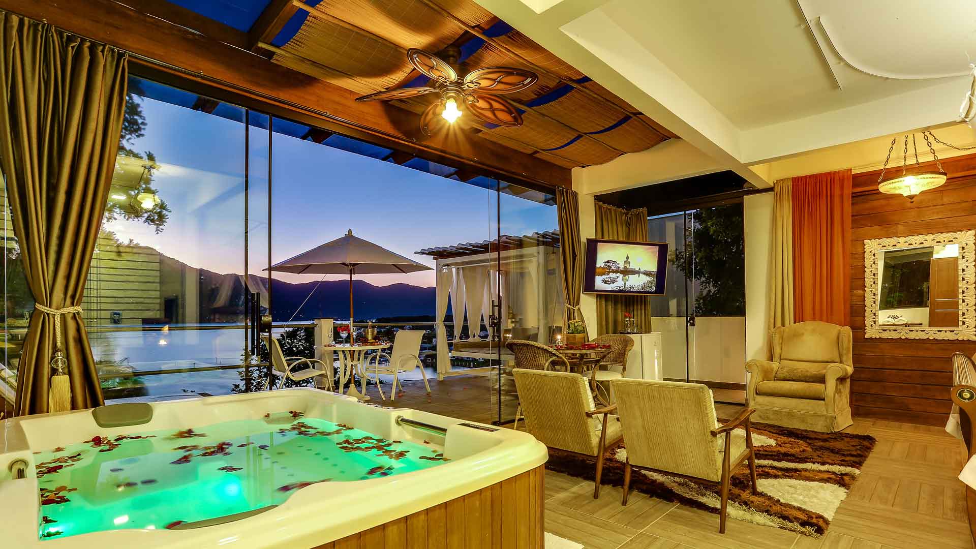 Experiências Únicas para Lua de Mel em Santa Catarina: Pisa da Uva e Voo de Balão