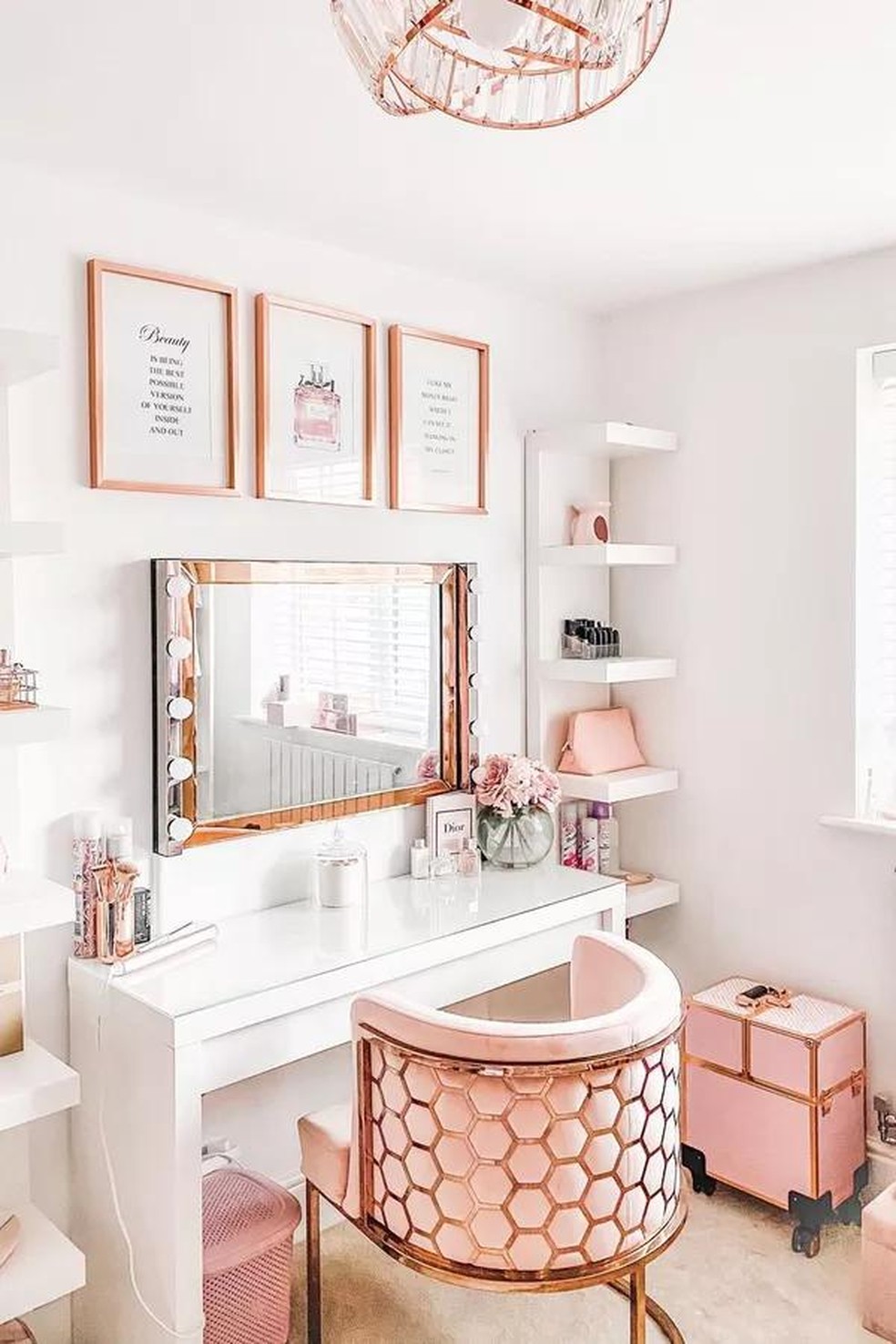 custo médio decoração rose gold apartamento pequeno