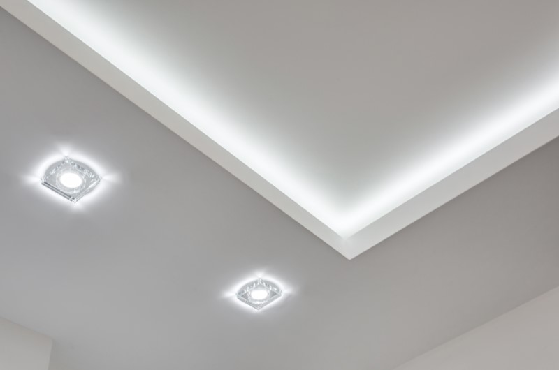 Instalação de Perfis de LED em Gesso: Dicas Essenciais para um Projeto Perfeito