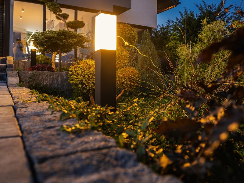 O Futuro é Solar: Vantagens da Iluminação de Jardim Solar