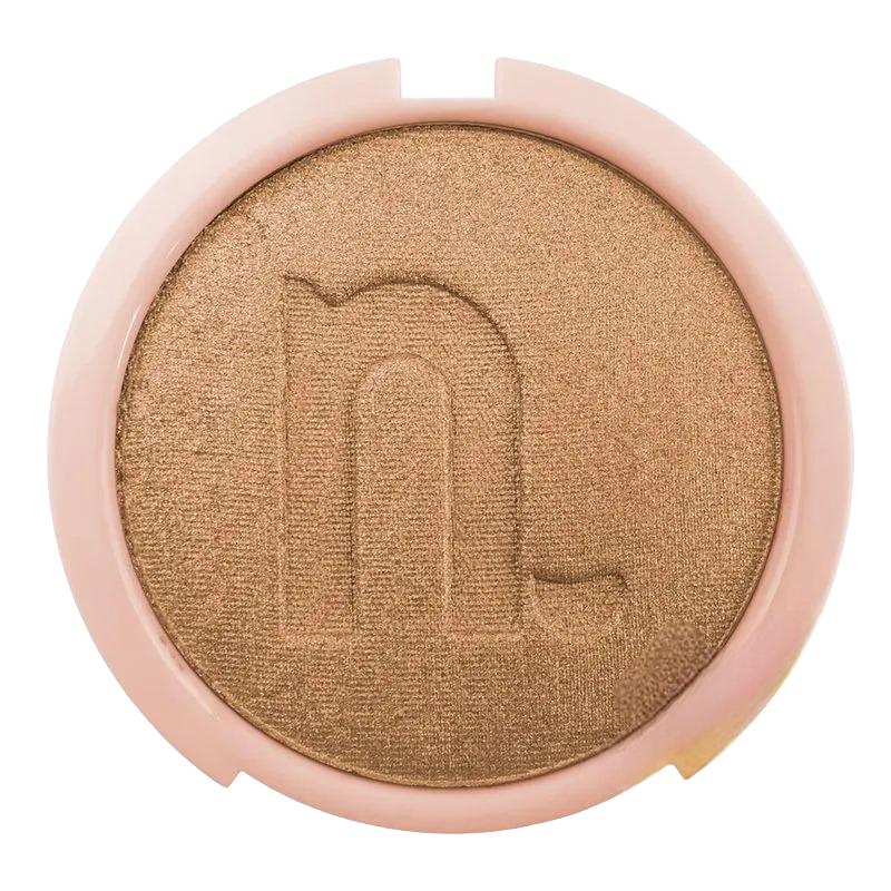 Paletas de iluminador: Versatilidade e luxo em um só produto