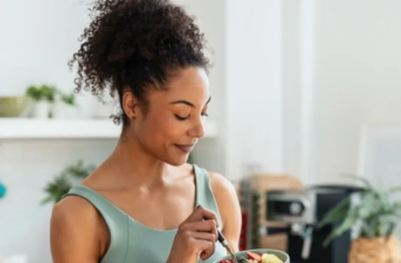 Higiene do sono: rotinas alimentares para uma noite tranquila