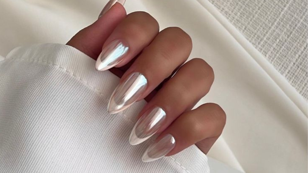 Como fazer unhas degradê de glitter em casa