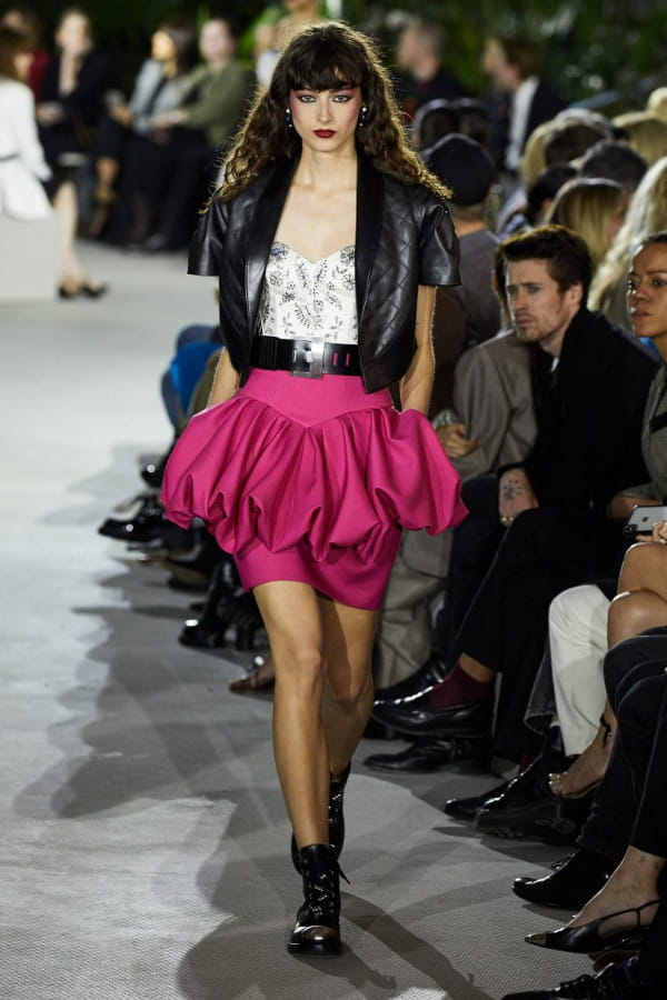 inspiracoes e ideias de looks anos 80 para arrasar na festa