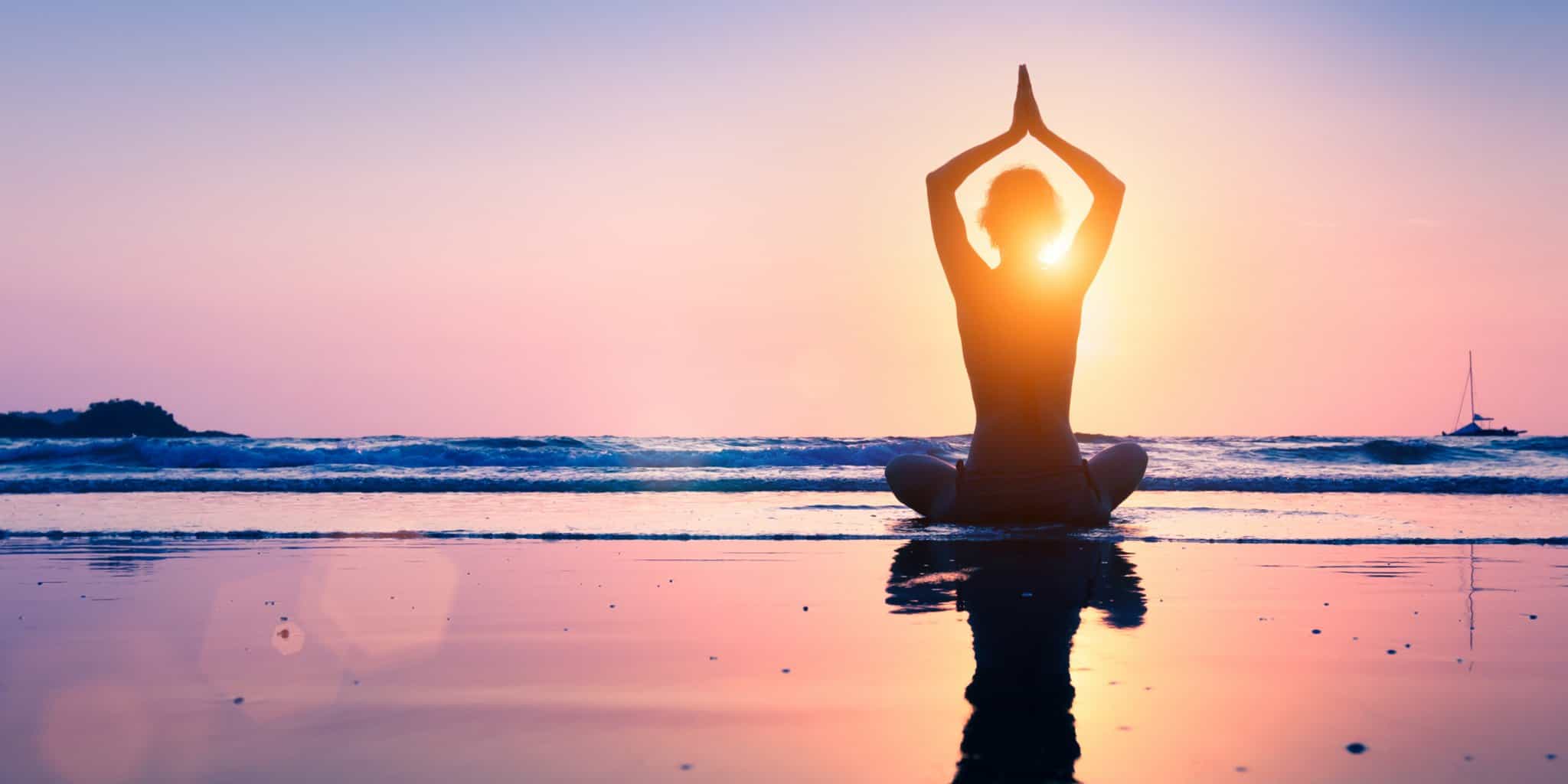 benefícios da meditação mindfulness e yoga