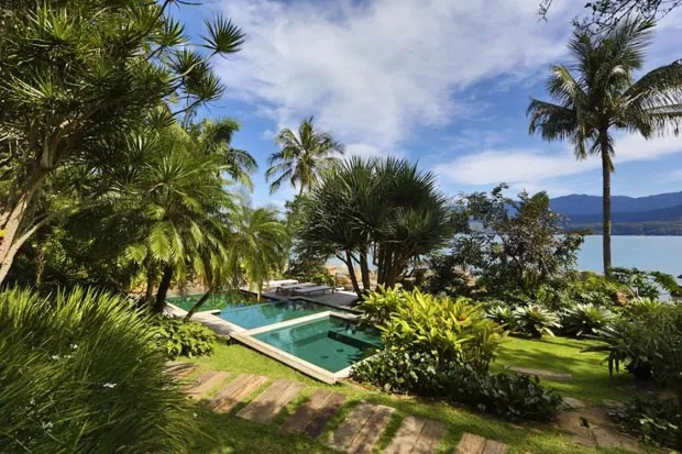 jardim tropical piscina