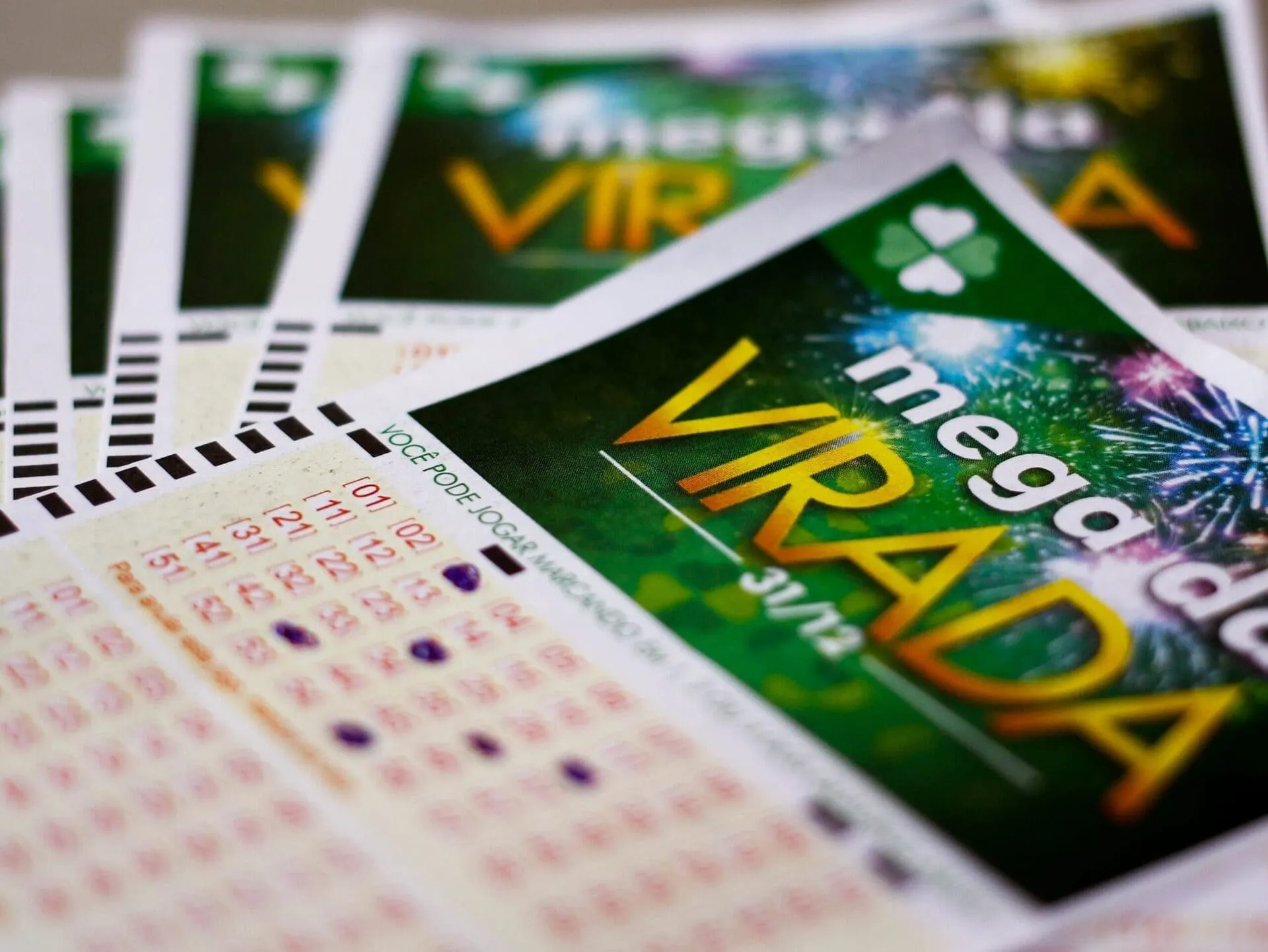 mitos sobre jogar sempre os mesmos números