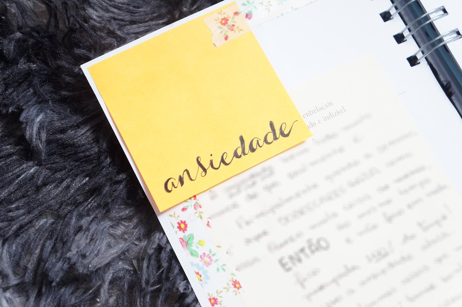 Prompts de Journaling: Perguntas Poderosas para Combater a Ansiedade